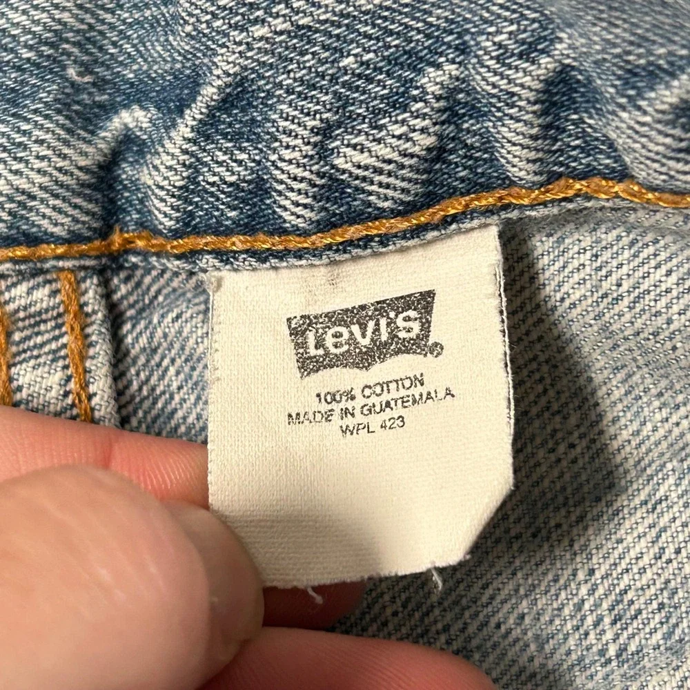 Vintage Levis 501 Original Fit Jeans 33x32 Fits 33X31 Light Wash Blue Button Fly